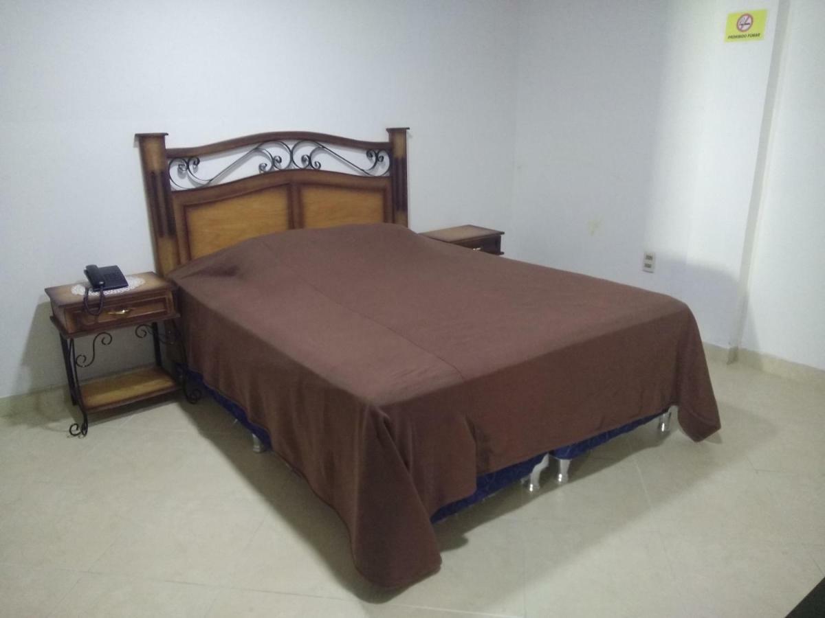 Hotel Boggiani อะซุนซิออง ภายนอก รูปภาพ