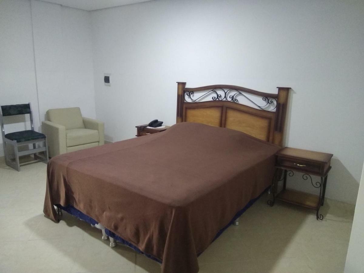 Hotel Boggiani อะซุนซิออง ภายนอก รูปภาพ